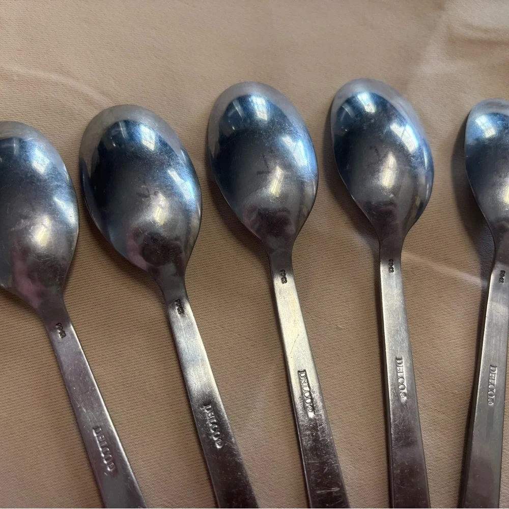 10‎ Delco Stainless Steel Dinner Dessert Spoons Everyday Dining Utensils